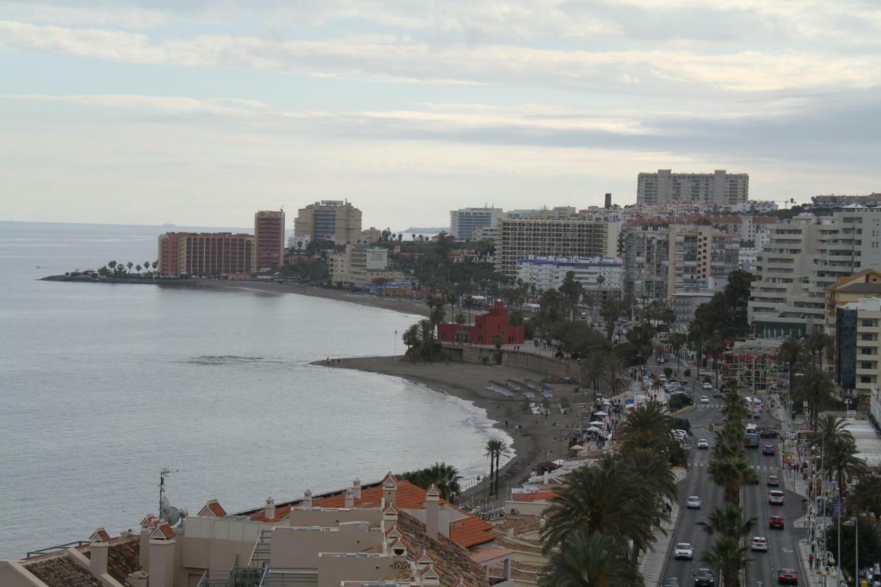 Fantanstico Apartamento Sobre El Mar 베날마데나코스타 외부 사진