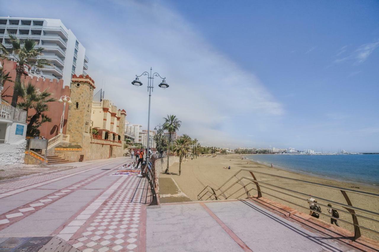 Fantanstico Apartamento Sobre El Mar 베날마데나코스타 외부 사진