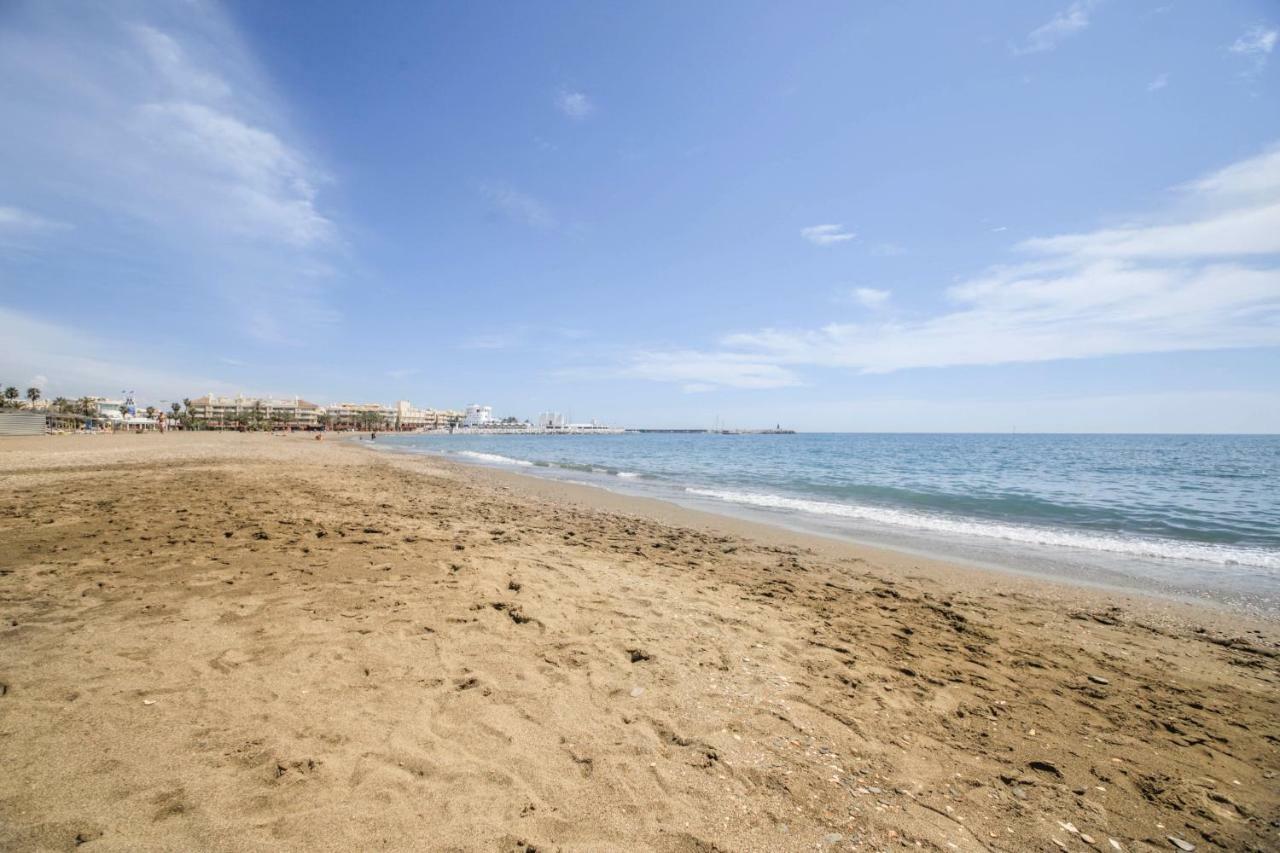 Fantanstico Apartamento Sobre El Mar 베날마데나코스타 외부 사진