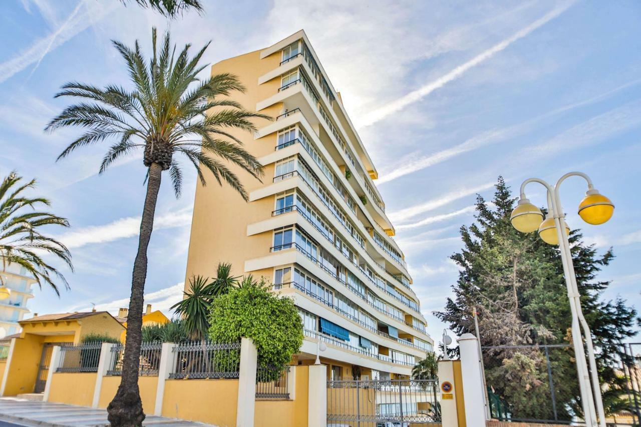 Fantanstico Apartamento Sobre El Mar 베날마데나코스타 외부 사진